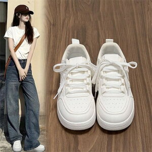 �z���C�g�X�j�[�J�[ ���f�B�[�X �C ���[�X�A�b�v �ҏグ�^�C�v �����₷�� ���� �ʊw �ʋ� �����₷�� �J�W���A�� ������ ������� ���ɂ��� �� �H �t �z���C�g me005c6c5m3