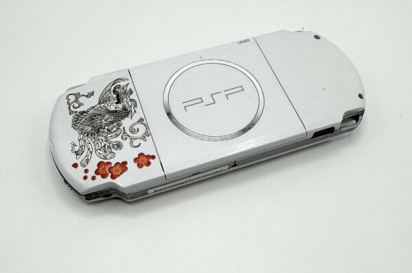 【中古 動作確認済】 PSP「プレイステーション・ポータブル」 バリュー・パック パール・ホワイト (PSP-3000KPW) SONY ソニー PlayStation Portable 携帯ゲーム機 ゲーム機 レトロ