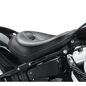 y52000292zn[[@T_Ei[E\V[g^f18uCNAEgX^CSundowner Solo Seat^M8\teC