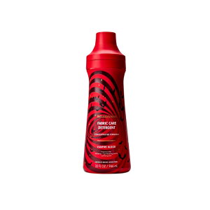 �o�X���{�f�B���[�N�X ���@���p�C�A�u���b�h �����h���[�f�B�^�[�W�F���g 946ml Bath & Body Works Vampire Blood Laundry Detergent 32 fl oz / 946 ml �y�����񂹏��i�z