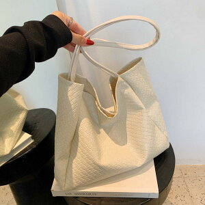 g[gobO fB[XobO ig nhCh y obO ꂢ fC[ o JWA D IV