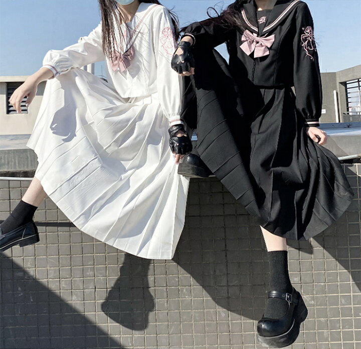 楽天市場 ハロウイン衣装コスプレ セーラー服 長袖 スカート ロング コスプレ コスチューム 4点セット 蝶結び 靴下 トップス 制服 Jk制服 女子制服 学生服 女子高校生 高校生 学生 制服 可愛い 清純 学園祭 文化祭 仮装 本格制服 Haru2 楽天市場店