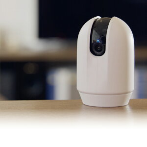 送料無料 リッチェル 見守りカメラ LOOK ペット 赤ちゃん コンパクトボディ 双方向通話 ナイトビジョン 自動追尾 スマートフォン 上下左右に首振り Wi-Fi nts-4945680561709