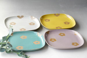 花花 盛皿 波佐見焼 食器 和山 WAZAN 盛皿 ワンプレート カフェ おもてなし 北欧 カジュアル シンプル おしゃれ 新生活 食洗器OK 電子レンジOK かわいい お祝い 引き出物 ギフト はさみやき