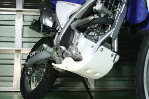 �O�� �X�L�b�h�v���[�g �u���b�N XR250/BAJA 95-63004K-DLP 4547424132703���i