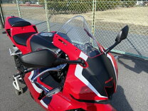 楽天市場】cbr600rr 05 スクリーンの通販