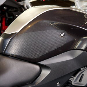 �o�C�N�p�[�c �O��R&G(�A�[���A���h�W�[) Eazi-Grip Tank Grips:PRO:BLACK COLORRG-PRO109BL4573619297346