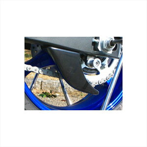 バイクパーツ 駆動系クレバーウルフ リアスプロケットガード FRP/黒ゲル04G6-RSG-01 4547424760111GSXR600 08-09