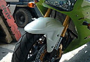 バイクパーツBEET(ビート) エアロシャーク フェンダー ホワイト 0301-K66-054582346454014Z1000 ALL
