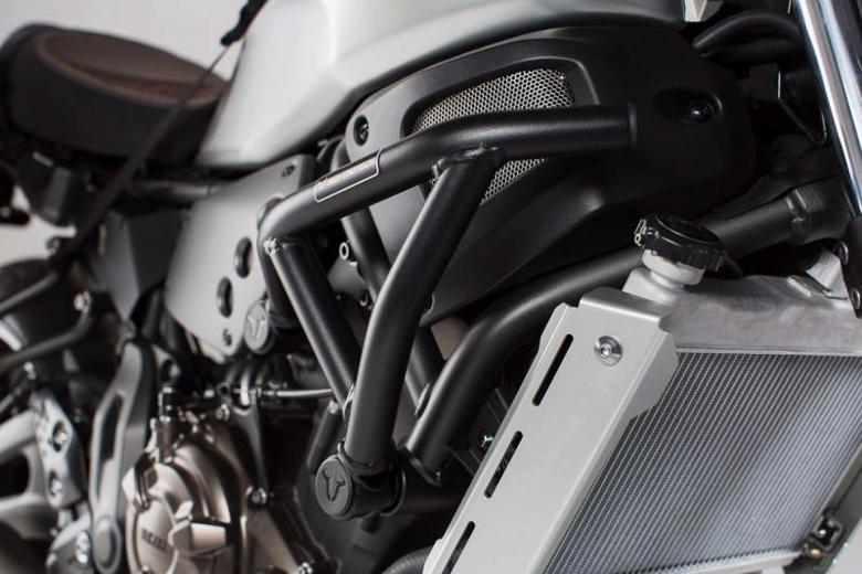 バイクパーツ モーターサイクル オートバイ バイク用品 外装 お気にいる ガード スライダーエスダブリューモーテック 取寄品 XSR700 B クラッシュバー BLK 17-18SW-MOTECH 熱販売 SBL0664210000