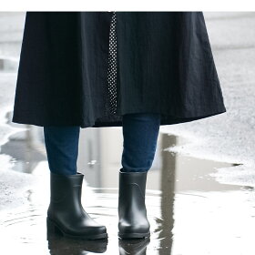 楽天市場 Jeno Valentine レインブーツ レディース ショート ヒール 長靴 レディース ショート レインシューズ レディース おしゃれ 完全防水 スノーブーツ 雪 通勤 通学 シンプル 無地 雨靴 レディース 大人 歩きやすい 履きやすい ショートブーツ 黒 ブラック 7900