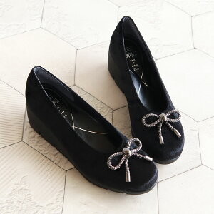 pvX fB[X  C EFbW\[ ₷ ɂȂ RtH[gV[Y 5.5cm q[ EGbW\[ xA { { t@[XgR^Ng FIRST CONTACT  ubN O