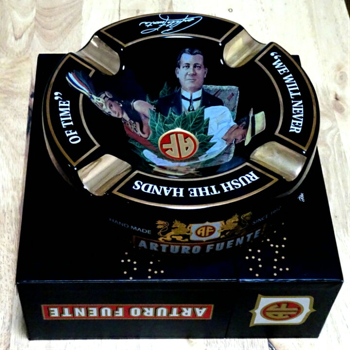 ARTURO FUENTE OXO HANDS OF TIME ASHTRAY – www.LittleCigarBox.com Arturo Fuente Hands Of Time シガー灰皿(ブラック)