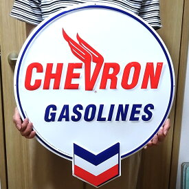 ブリキ看板 大型 BIG ダイカット エンボスメタルサイン CHEVRON LOGO 大きい ガソリン ガレージ 壁飾り プレート ロゴ 正規ライセンス品 シェブロン gasolene アメリカン 雑貨 インテリア かわいい おしゃれ 可愛い サーファー カフェ 店舗