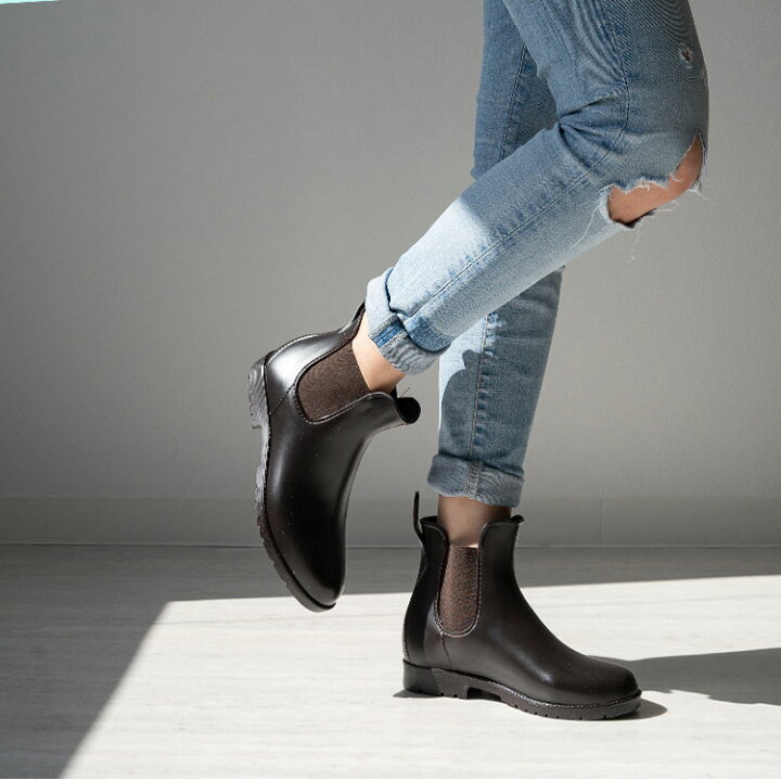 楽天市場 雨の日もおしゃれに レインブーツ レディース ショート 通勤 おしゃれ 軽量 歩きやすい レインシューズ ブラック ブラウン サイドゴア 防水 撥水 防雪 通学 ヒール付き 2 5cmヒール 梅雨 雨 送料無料 Mono Koto Dept