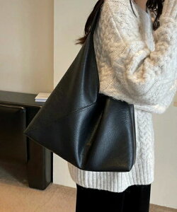   G  U[ nh gCAOg[gobO | y fB[X e A4 傫 g[gobO