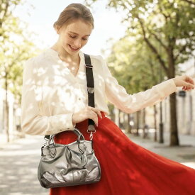 【cooga】≪人気No1エフィネシリーズ≫超軽量204g！ふわり浮かぶ月のような2wayミニショルダーNina mini shoulder（ニーナ ミニショルダー）肩にかかる 斜めがけ 日本製 軽量 レディース 352-G30184