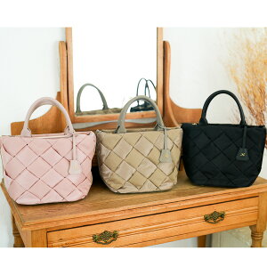 yB_z\LȃCg`[gŌy₩ɊXcitta(`b^) iC Cg`[g y y oobO369-342