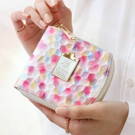 【HerSchedule】チェレットbillfold（二つ折りウォレット）シリーズ　空高く舞い上がる風船をイメージした特別なエナメルレザー　BalloonRelease（バルーンリリース）　二つ折りラウンドファスナーウォレット　（ハースケジュール）春財布　ブランド　本革　379-2022