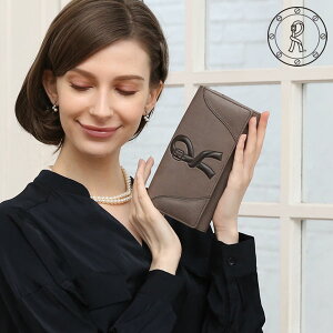 yx^zMoaiAjC^Akv̓ʃf[͂ՂB}hiRS̗ȂȂ钷z C^AV܃uhRoberta di Camerinox^ fB J[