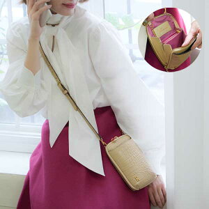 �y���x���^�z5in1�X�}�z�V�����_�[TOKYO Tartaruga�i�g�E�L���E �^���^���[�K�j�V�`���A�x�[�W�� Roberta di Camerino WEB���� �K�o�b�ƊJ�� �V�����_�[�o�b�O �X�}�z��������z�V�����_�[ �X�}�z����