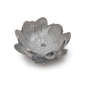 日本香堂 蓮の花びら 香立 75647【配送方法:メール便/同梱不可/代引不可/日時指定不可】【北海道・沖縄・離島は配達不可】