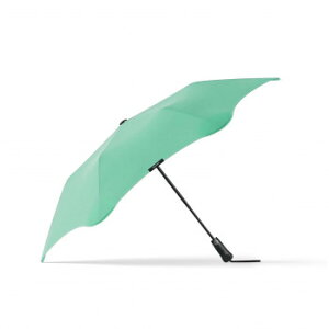 BLUNT METRO UV �u�����g ���g�� UV �܂肽���ݎP 55cm �}�b�`�~���g�y���[�J�[�����F��������s�F�����s�z�y�k�C���E����E�����͔z�B�s�z