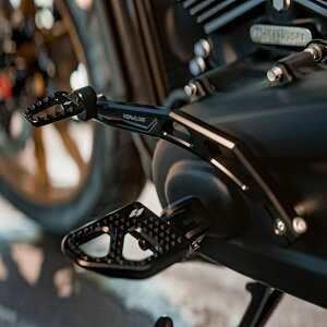 �n�[���[ M8 �X�g���[�g�{�u�A�X�^���_�[�h�A���[���C�_�[/S/ST SX3 �V�t�g���o�[�Z�b�g (�u���b�N) �N���E�X