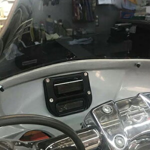 �n�[���[ M8 Softail Sharknado�t�F�A�����O�p �f�W�^���Q�[�W�v���[�g �u���b�N �yPaul Yaffe�zDGP-B