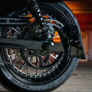 �n�[���[ �i�C�g�X�^�[ RH975 ���A�A�N�X���J�o�[ �u���b�N �yThunderbike�z22-85-150