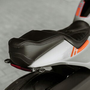 �X�|�[�c�X�^�[S �v���f�^�[ �p�b�Z���W���[�V�[�g Killer Custom�@SPS12