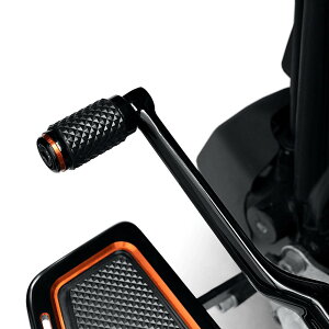 n[[ Adversary Vt^[yO 33600384