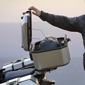 SHAD TR48 TERRA A~gbvP[X 48L (Vo[)18319279