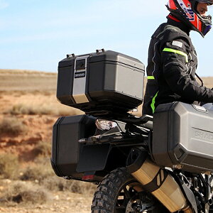 SHAD TR48B TERRA A~gbvP[X 48L (ubN)