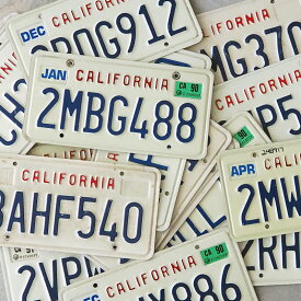 カリフォルニア ナンバープレート California License Plate CAL-01 カリフォルニア州 アメリカ USED ライセンス プレート ヴィンテージ アメリカン雑貨 インダストリアル メール便