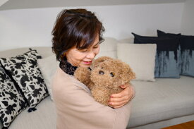 【オマケ付】もっとおりこうダッキー ぬいぐるみ おもちゃ しゃべるおもちゃ しゃべるぬいぐるみ 遊び相手 一人暮らし 癒し しゃべる おしゃべり 犬 歌 童謡 しゃべる人形 あいさつ 会話 お子様 遊び相手 一人暮らし 癒し 母の日 父の日 敬老の日 誕生日 プレゼント ギフト