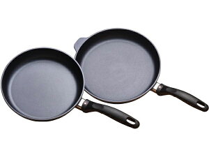 Swiss Diamond �X�C�X�_�C�������h�@HD 24��28cm�m���X�e�B�b�N�E�t���C�p��2�_�Z�b�g�@[IH��Ή�]