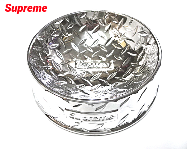 【楽天市場】【Supreme Diamond Plate Dog Bowl Silver