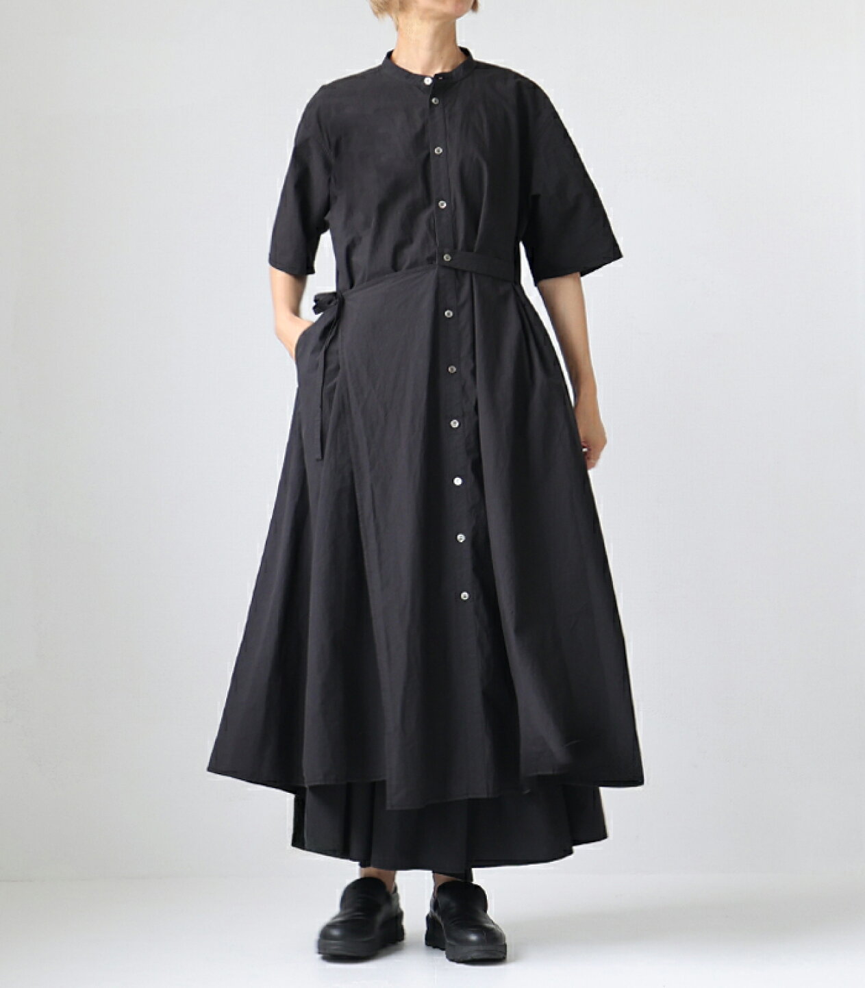 楽天市場 | ヒールアンドトゥ - 昨日、Nomàt が、パリで。