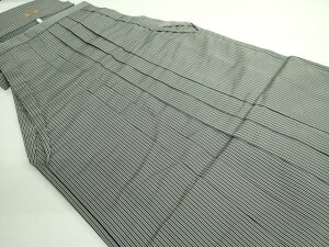 平和屋本店□極上 男性 人間国宝 甲田綏郎 精好仙台平 馬乗袴 縞 逸品  