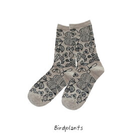 松尾ミユキ 靴下 / ソックス Leaves 全2種 / Matsuo Miyuki Socks Leaves マツオミユキ レディース靴下 フリーサイズ クルーソックス 植物 ボタニカル 鳥 トリ グレー ブラウン かわいい 個性的 個性派 ユニーク プレゼント ギフト プチギフト メール便