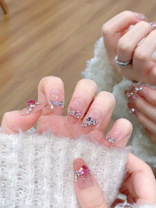 yzBIBII Nails lC`bv t 3D x̒ ԕ t ؍ lC lC`bv V[g 10 LbgAC }Olbg 100% handmade nailsŊȒP ėp\  