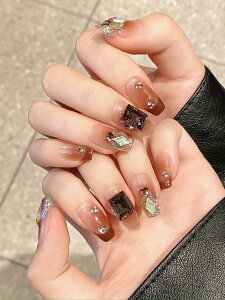 yzBIBII Nails lC`bv t 3D x̒ ԕ t ؍ lC lC`bv V[g 10 LbgAC }Olbg 100% handmade nailsŊȒP ėp\  