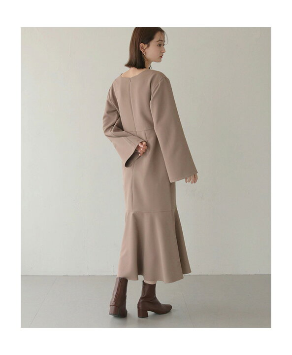 楽天市場】【C服袋対象】ベルスリーブ フレア ロング ワンピース 