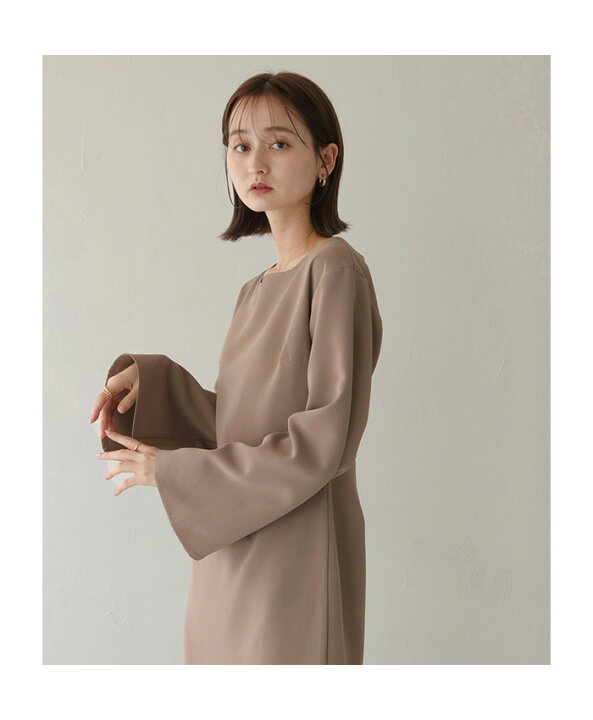 楽天市場】【C服袋対象】ベルスリーブ フレア ロング ワンピース 