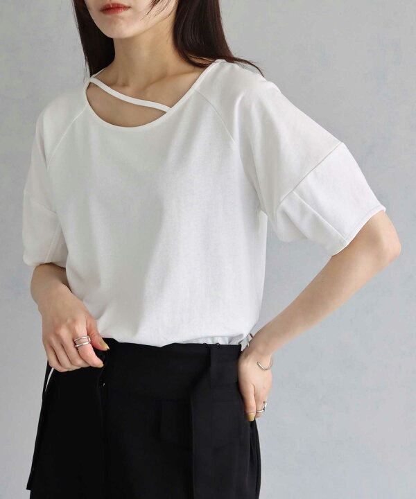 楽天市場】【TIME SALE! 50%OFF】バックスリット デザインTシャツ  