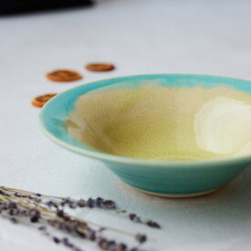 【30%OFF+P10倍】リムボウル(24cm) 大皿 青 ブルー 信楽四季彩陶-春分 陽春（ようしゅん） 食器 信楽焼 おかず 料理 カフェ デザート おしゃれ 渋い 贅沢 大人 一点物 つまみ キッチン 食洗器 ギフト ラッピング プレゼント