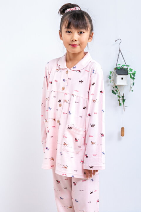 楽天市場 メール便可 パジャマ キッズ 子供 女の子 長袖 肌にやさしい綿100 ねこ柄ニット地 130cm 140cm 150cm 160cm 前開き お泊り学習 林間学校 修学旅行 長袖 長パンツ 秋 春向き素材 キッズパジャマ 部屋着の時間 楽天市場 メール便可 パジャマ キッズ 子供 女の子 長袖 肌にやさしい綿100 ねこ柄ニット地 130cm 140cm 150cm 160cm 前開き お泊り学習 林間学校 修学旅行 長袖 長パンツ 秋 春向き素材 キッズパジャマ 部屋着の時間
