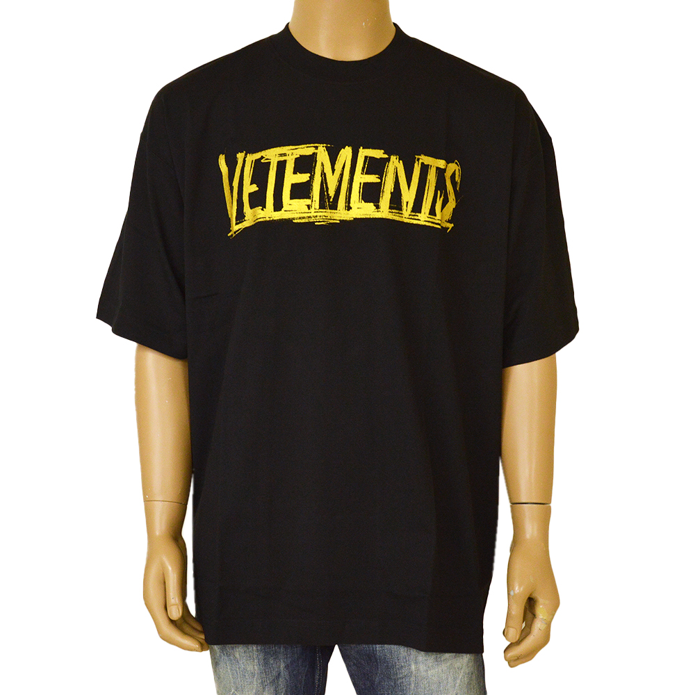 VETEMENTS ヴェトモン Tシャツ 半袖 ロゴ ivn22s011 UE52TR270G BLACK GOLD ブラック ゴールド