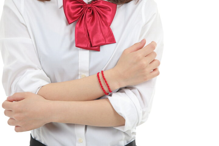 楽天市場 飛騨高山の組紐 細い赤色ii 飛騨の職人の手作り 組紐 ブレスレット Hida Shop 飛騨ショップ